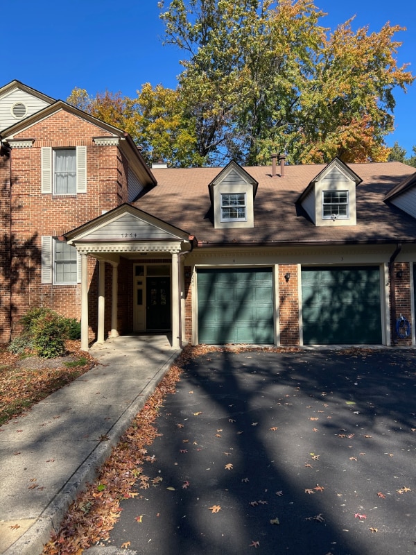7264 Glen Hollow Ct, Annandale, VA 22003