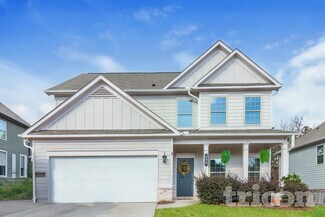 409 Curlin Ct, Holly Springs, GA 30115