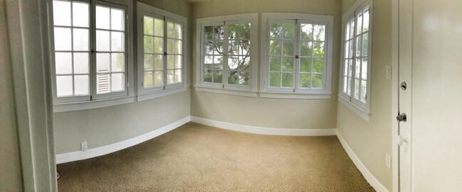 942 20th St unit Upper, Santa Monica, CA 90403 - photo 7