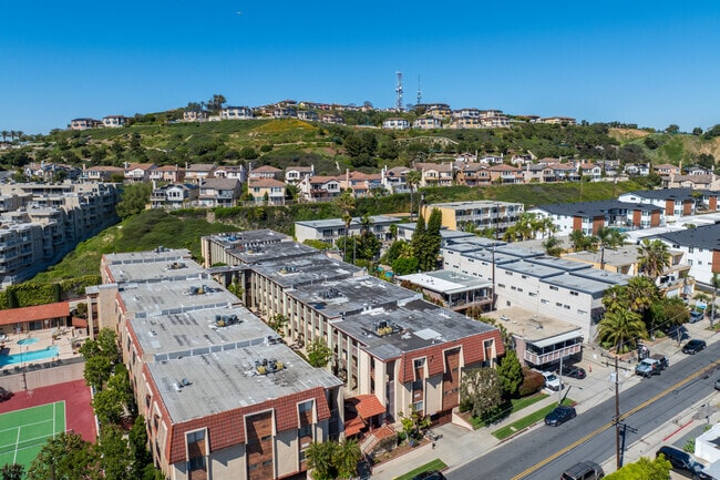 Multifamily homes towards the top of the hill in Signal Hill.