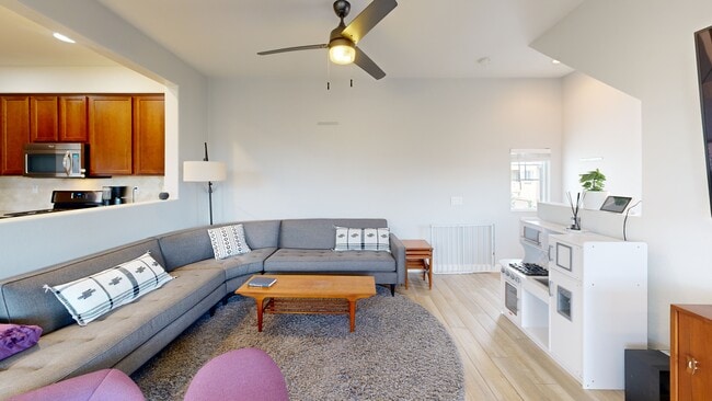 1614 Sanderling Ave unit 6, Chula Vista, CA 91913 - photo 2