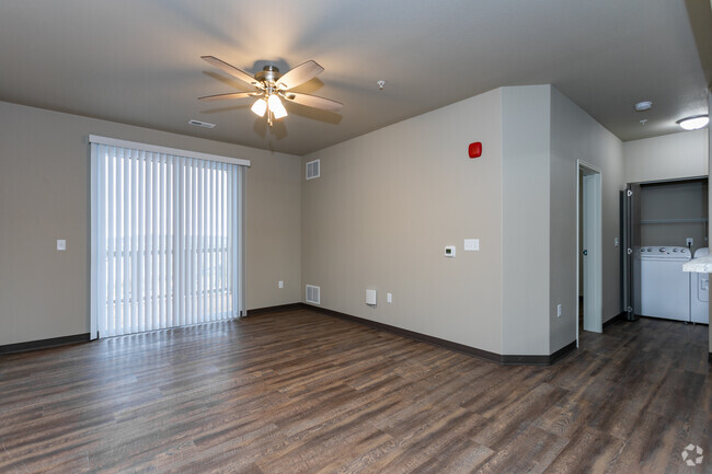 1BR, 1BA - Arlington