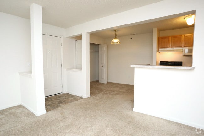 The Fairways at Woodfield, Grand Blanc, MI 48439 - photo 2