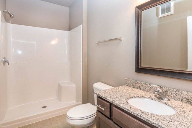 Edgerton Place, Mitchell, SD 57301 - photo 6