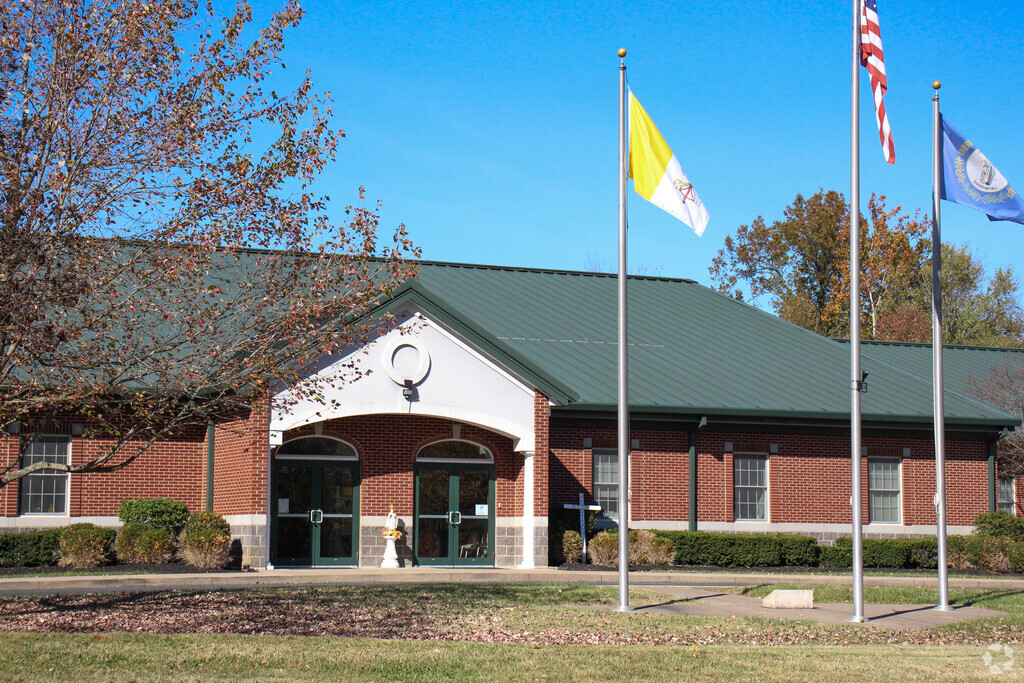 Holy Angels Academy provides education in the neighborhood of 
Middletown.