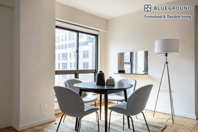 300 E 51st St unit FL9-ID531, New York, NY 10022 - photo 5