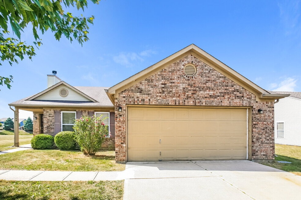 5768 N Peppereel Way, Mc Cordsville, IN 46055 - photo 1