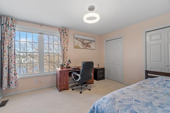 58 Andrew St, Manchester, NH 03104 - photo 6