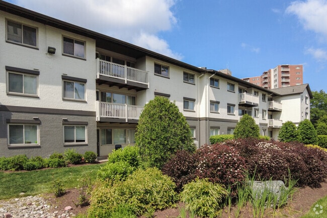 More than half of Seminary Hill residents are renters.