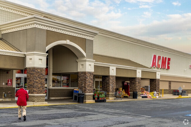 Smyrna locals can get all of their grocery needs at the Acme Market.