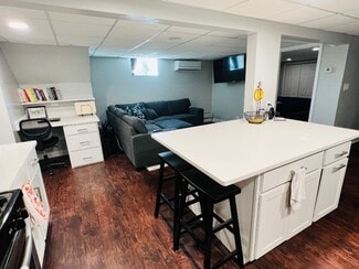 7441 W Isham Ave Unit G, Chicago, IL 60631