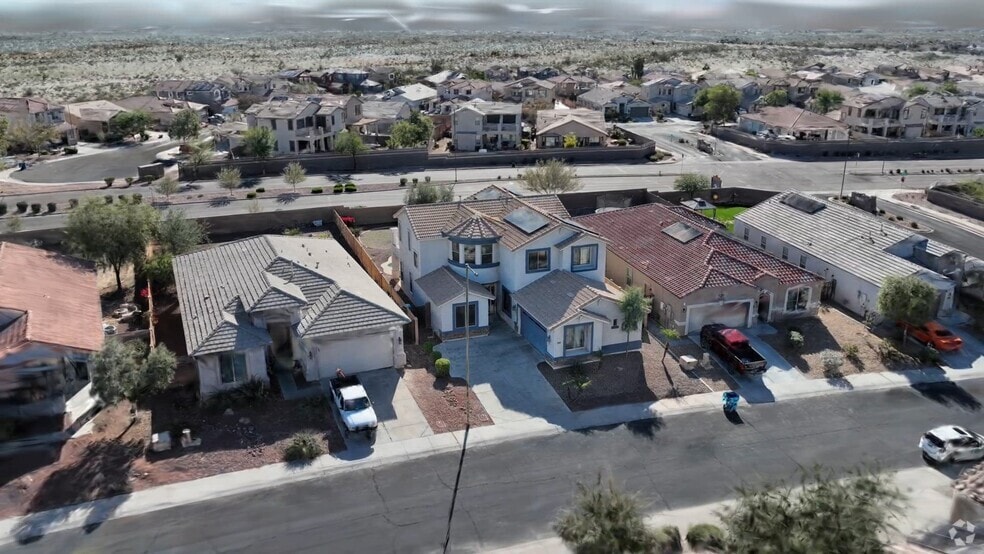 29673 W Columbus Ave, Buckeye, AZ 85396 - photo 2