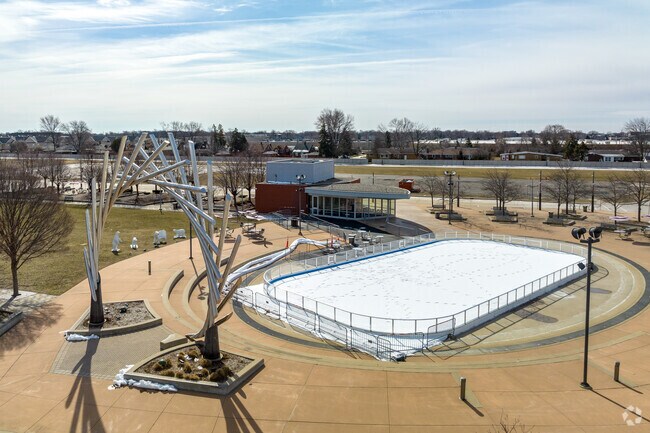 During the winter months, residents can enjoy skating outdoors at the Warren City Square.