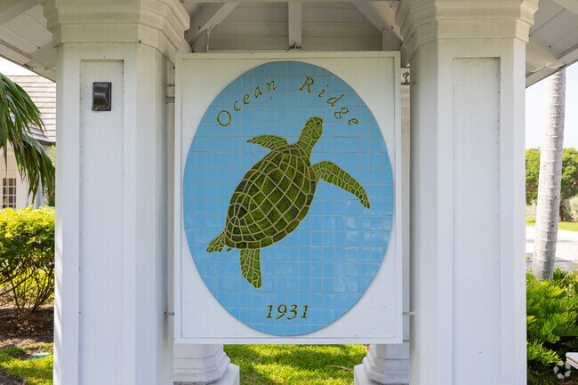 The famous turtle that become the Ocean Ridge neighborhood image.