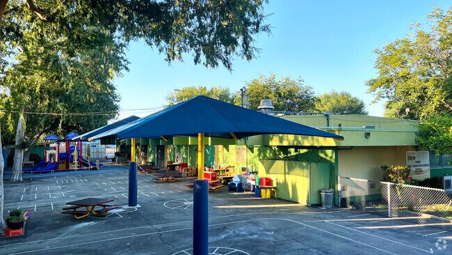 Lemay Street Elementary has playgrounds for students to enjoy.