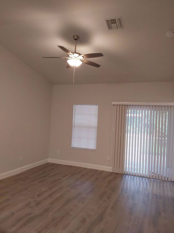 9 Pony Express Dr, Palm Coast, FL 32164 - photo 5