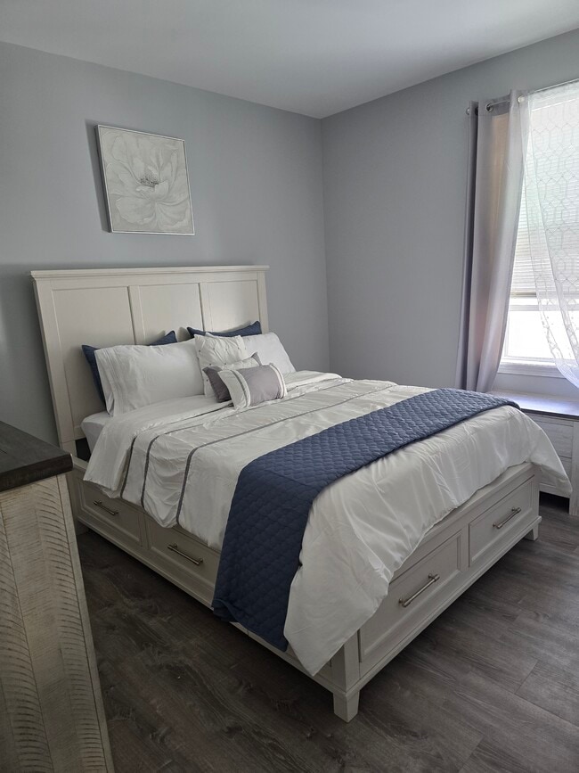 32 Homestead Ave unit Comfy Homestead, New Britain, CT 06053 - photo 7