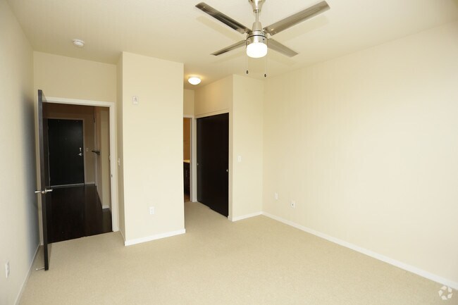 Flux Apartments, Minneapolis, MN 55408 - photo 5