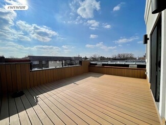 21-22-22 42nd St, Queens, NY 11105