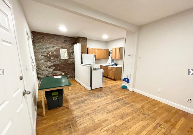 733 Parker St unit 1, Roxbury Crossing, MA 02120 - photo 2