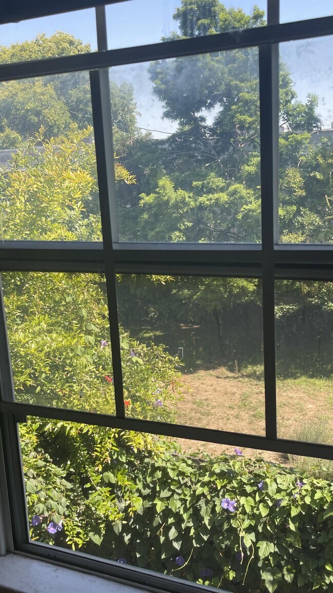 410 S Sierra Madre Blvd unit 22, Pasadena, CA 91107 - photo 6