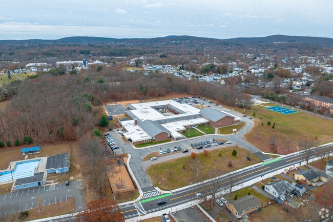 Frances Drake School Is a wonderful school for students to attend.