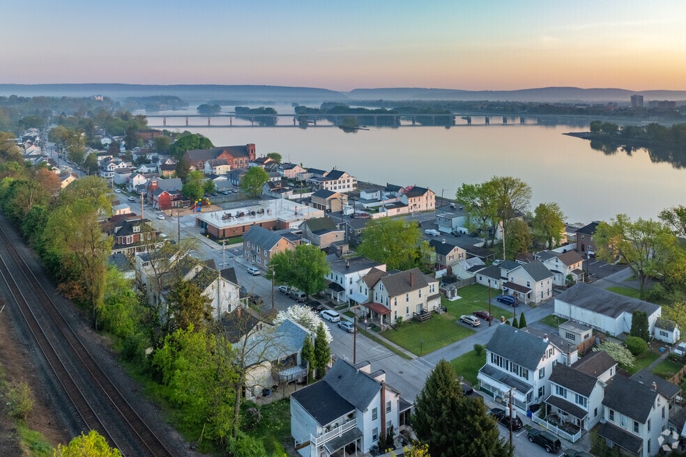 NH_Wormleysburg_525093_P2_v1