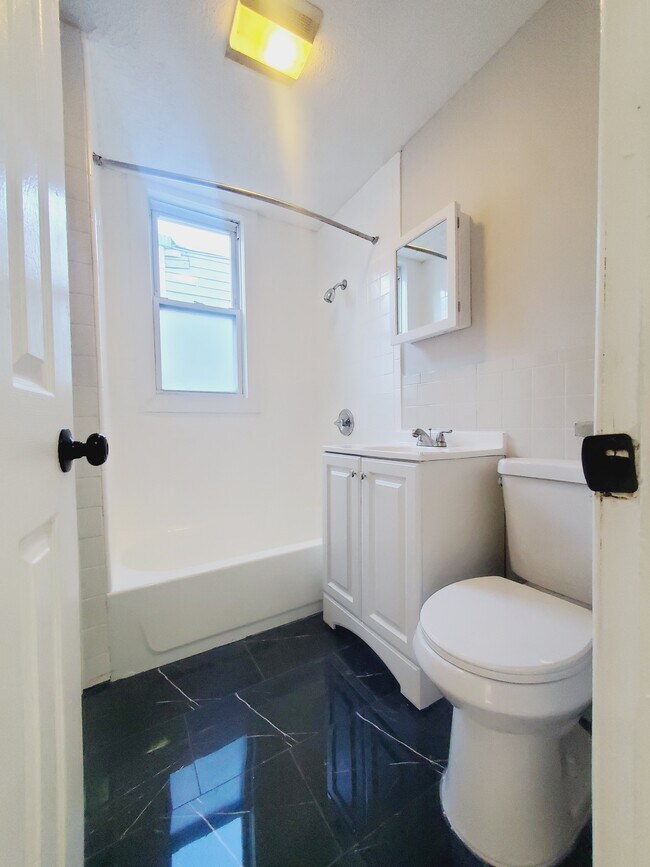 237 Duncan Ave unit 6, Jersey City, NJ 07306 - photo 7