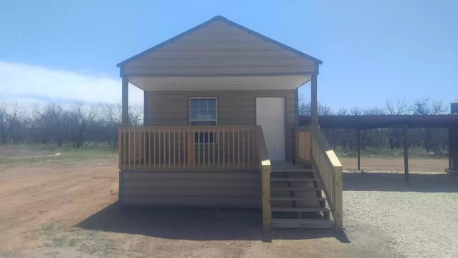 2020 Family Ln, Clyde, TX 79510 - photo 5