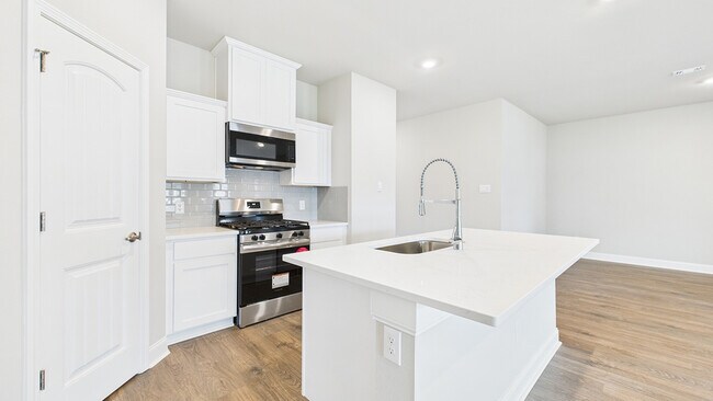 102 Stable View Dr unit 37029341, Lafayette, LA 70507 - photo 6