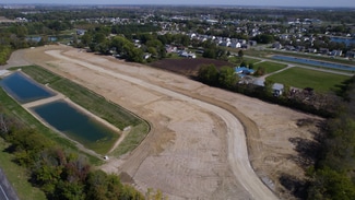 2067 Abbey, Columbus, IN 47201