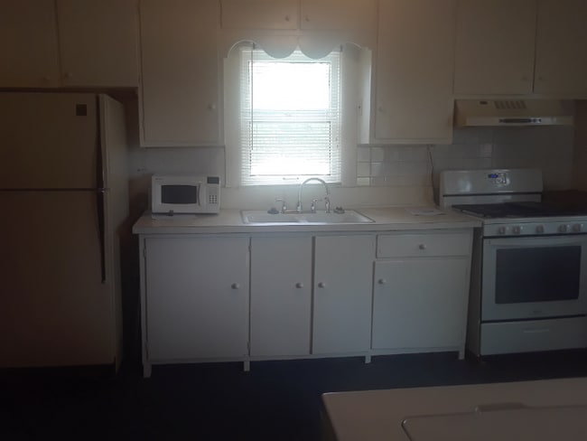 1411 Gary St, Columbia, MO 65203 - photo 5