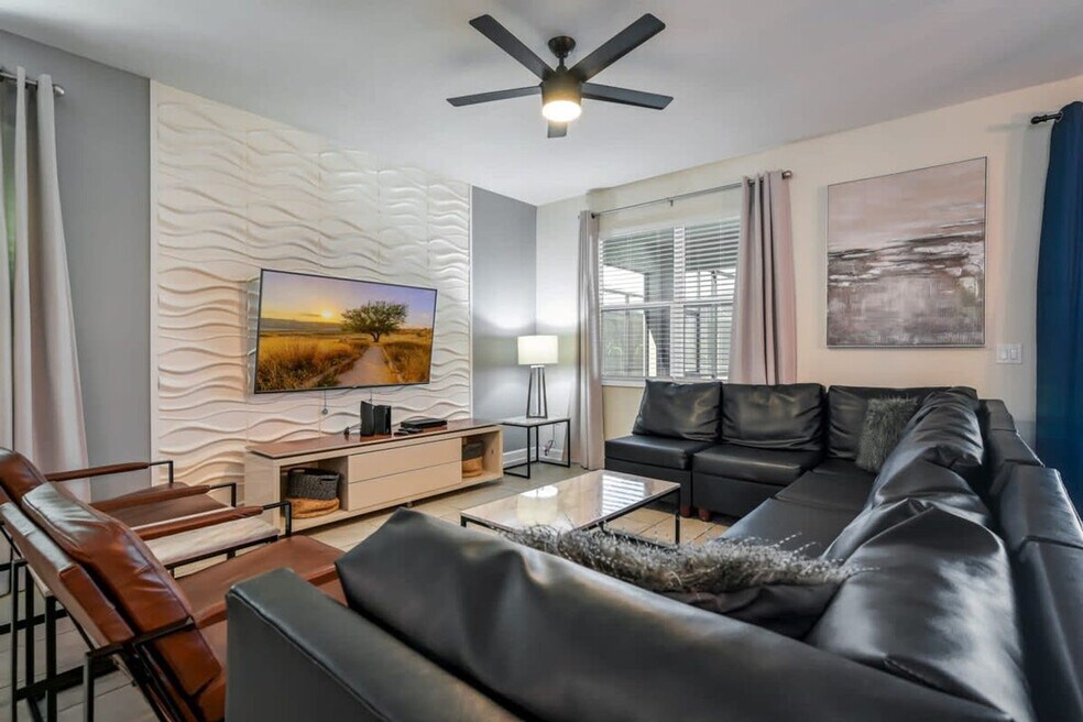 4533 Target Blvd unit ID1280844P, Kissimmee, FL 34746 - photo 1