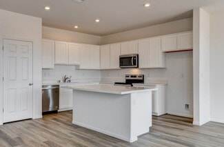 321 Blossom Wind St, Henderson, NV 89015