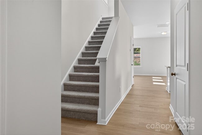 2186 Catawba Trace Dr, Catawba, NC 28609 - photo 3