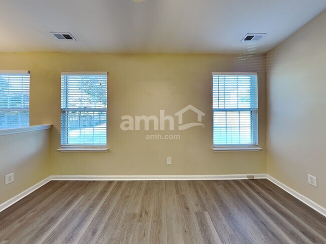 229 N Weststone Blvd, Fuquay Varina, NC 27526 - photo 6