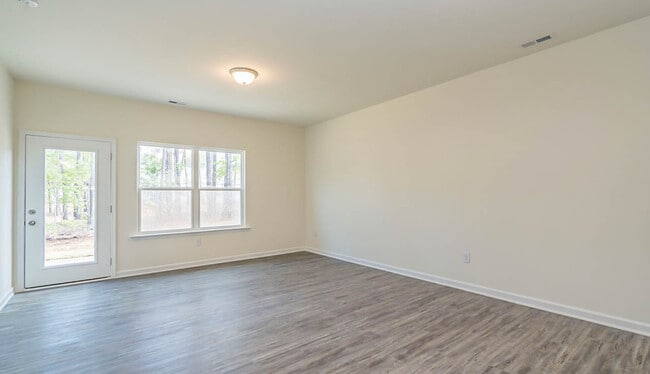 108 Cottage Ct unit 37232700, Thomaston, GA 30286 - photo 7