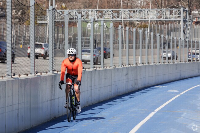 Cyclists enjoy scenic rides and a new path across the Mario M. Cuomo Bridge.