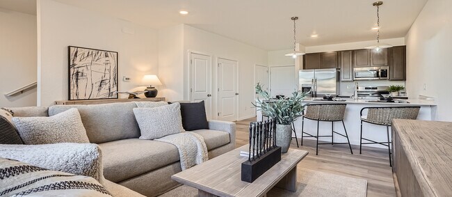 3095 Gladstone Ave unit 37510342, Loveland, CO 80538 - photo 4