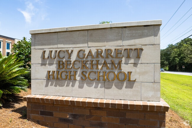Welcome to Lucy Garrett Beckham High School in Mount Pleasant.