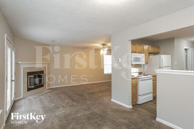 5982 Redcliff Ln N, Plainfield, IN 46168 - photo 6