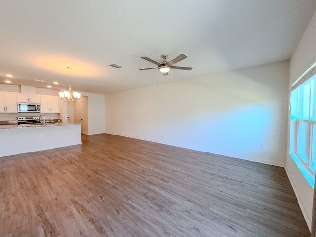 9419 Westside Hls Dr, Davenport, FL 33896 - photo 5