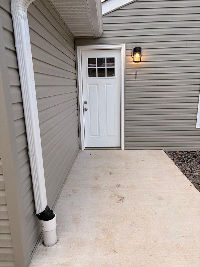 1 Holding Ln unit I, Crystal City, MO 63019 - photo 3