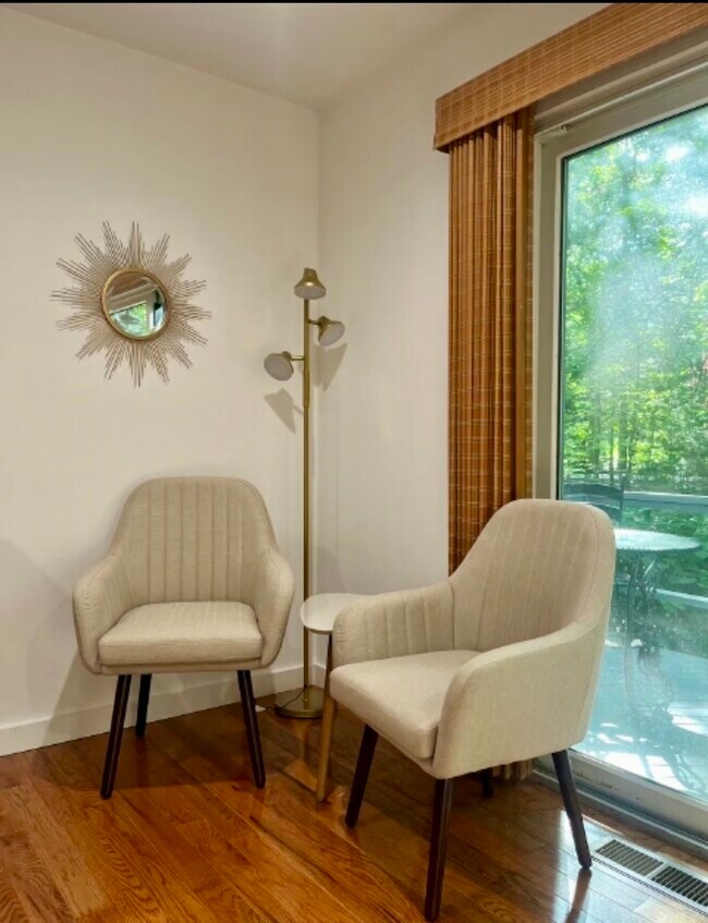 5 Highland Ln unit Ground Level Basemen, East Hampton, NY 11937 - photo 4