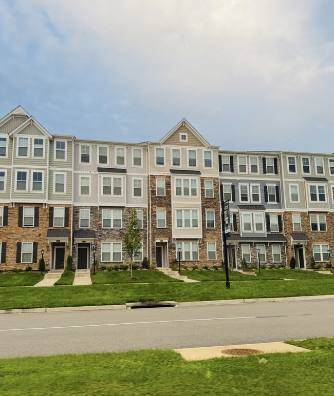 9243 Magellan Pkwy, Glen Allen, VA 23060