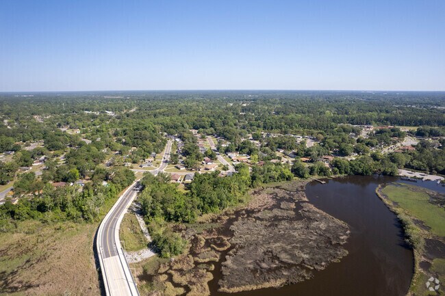 The Ribault River runs through the neighborhood offering beautiful scenic views.