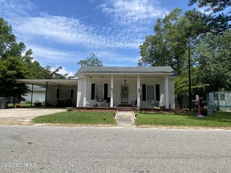 220 W 3rd Ave, Chadbourn, NC 28431