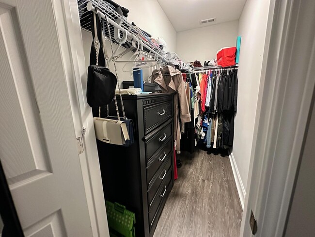 4155 Graceland Ave unit Main House, Indianapolis, IN 46208 - photo 6