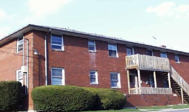 Woodside Apartments, Edison, NJ 08817 - photo 2