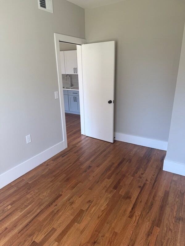 501 W 7th St, Plainfield, NJ 07060 - photo 6